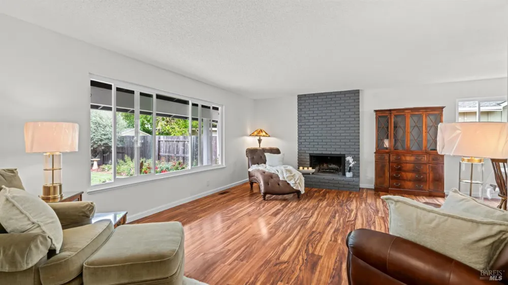 3 Miranda Court Novato, CA 94947