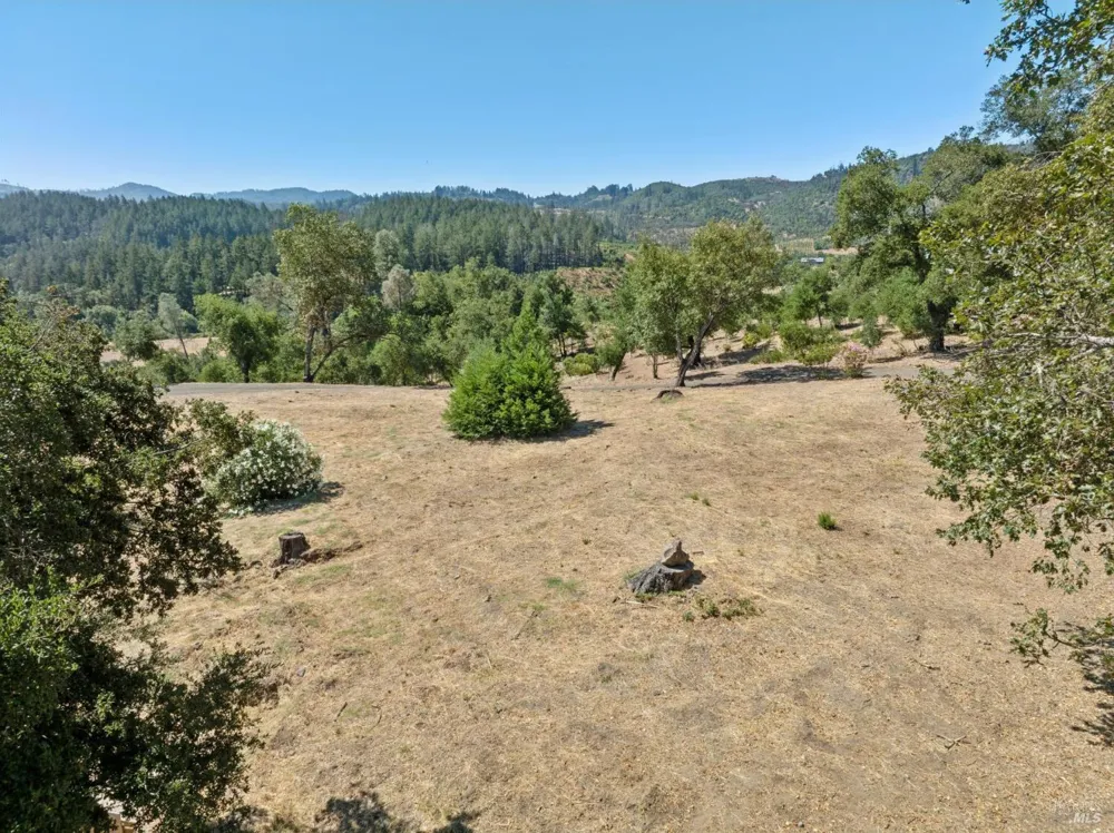 1128 Bennett Lane Calistoga, CA 94515