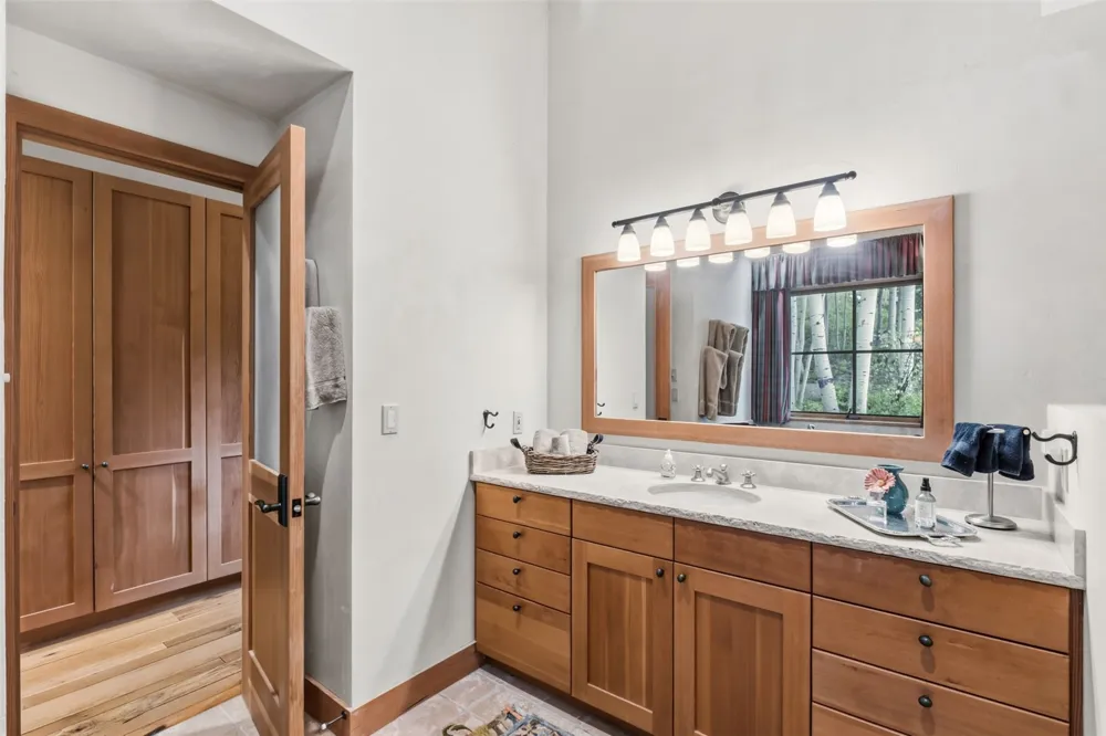 264 Pearl Lane Silverthorne, CO 80498