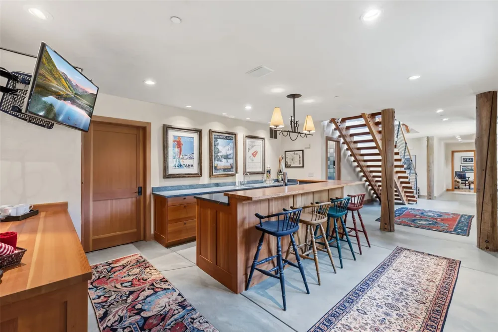264 Pearl Lane Silverthorne, CO 80498