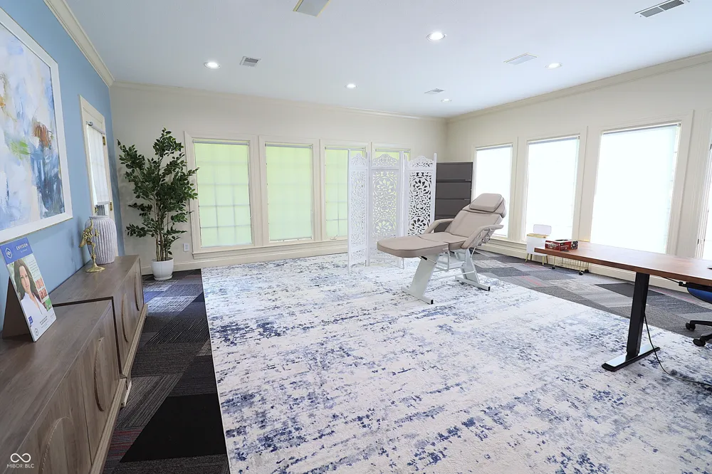 6280 Shadeland Indianapolis, IN 46220