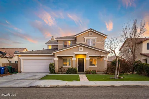 3102 Topaz Lane