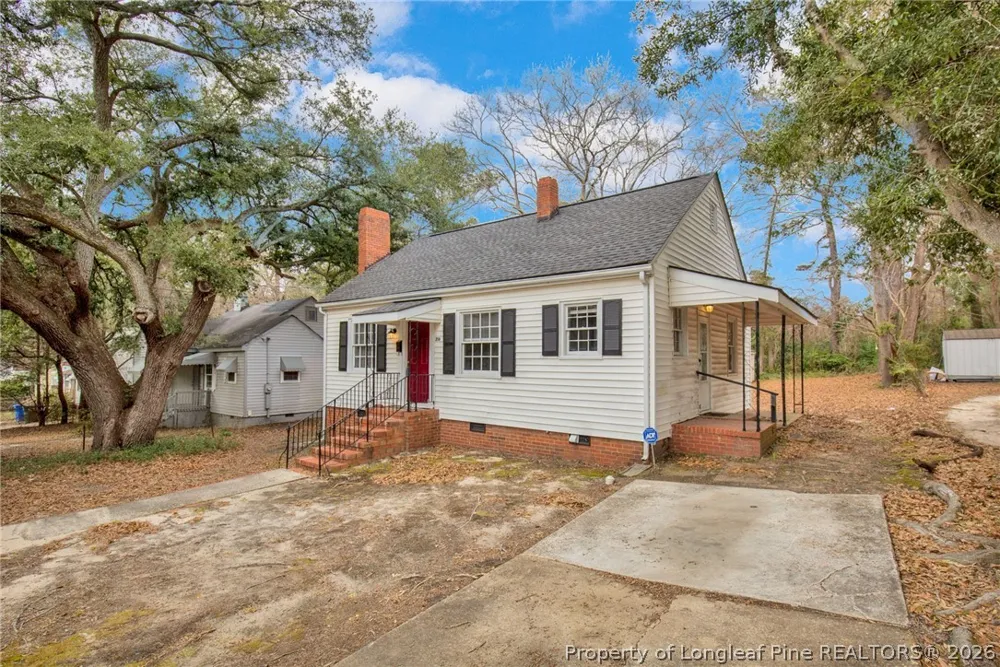 216 Hawthorne Road Fayetteville, NC 28301