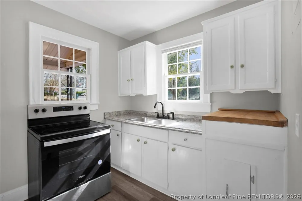 216 Hawthorne Road Fayetteville, NC 28301