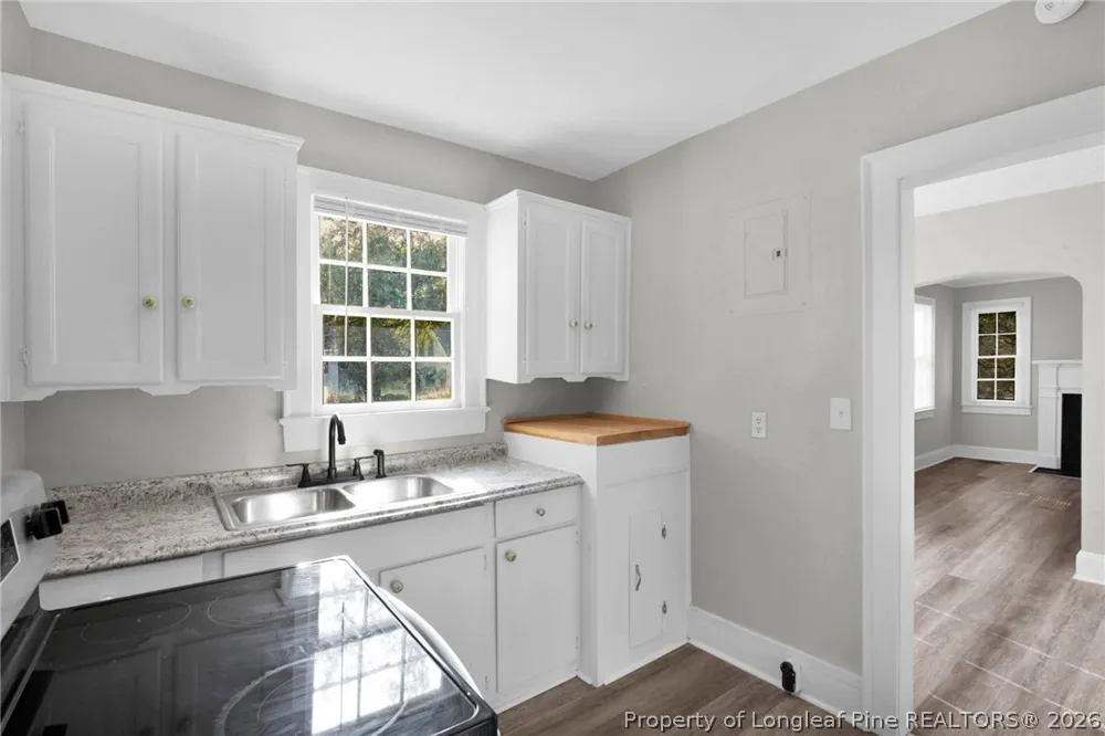 216 Hawthorne Road Fayetteville, NC 28301