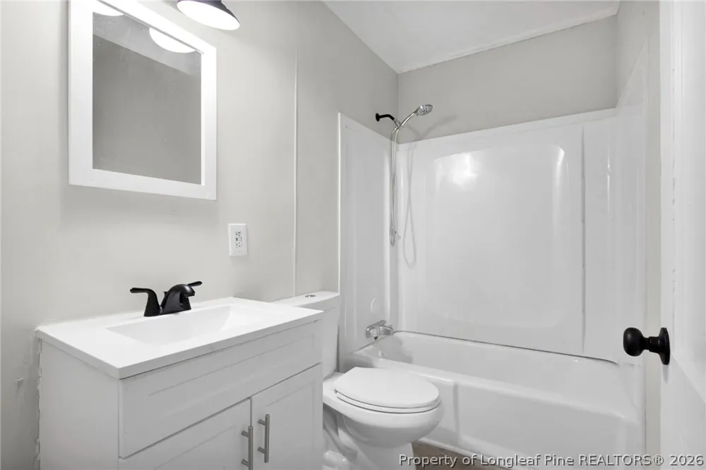216 Hawthorne Road Fayetteville, NC 28301