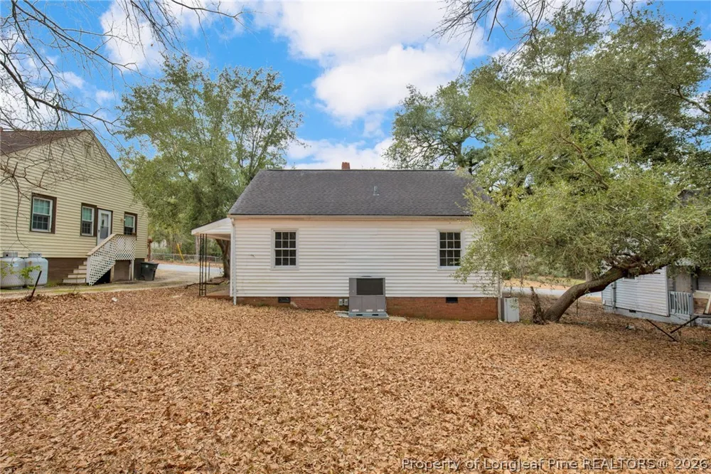 216 Hawthorne Road Fayetteville, NC 28301