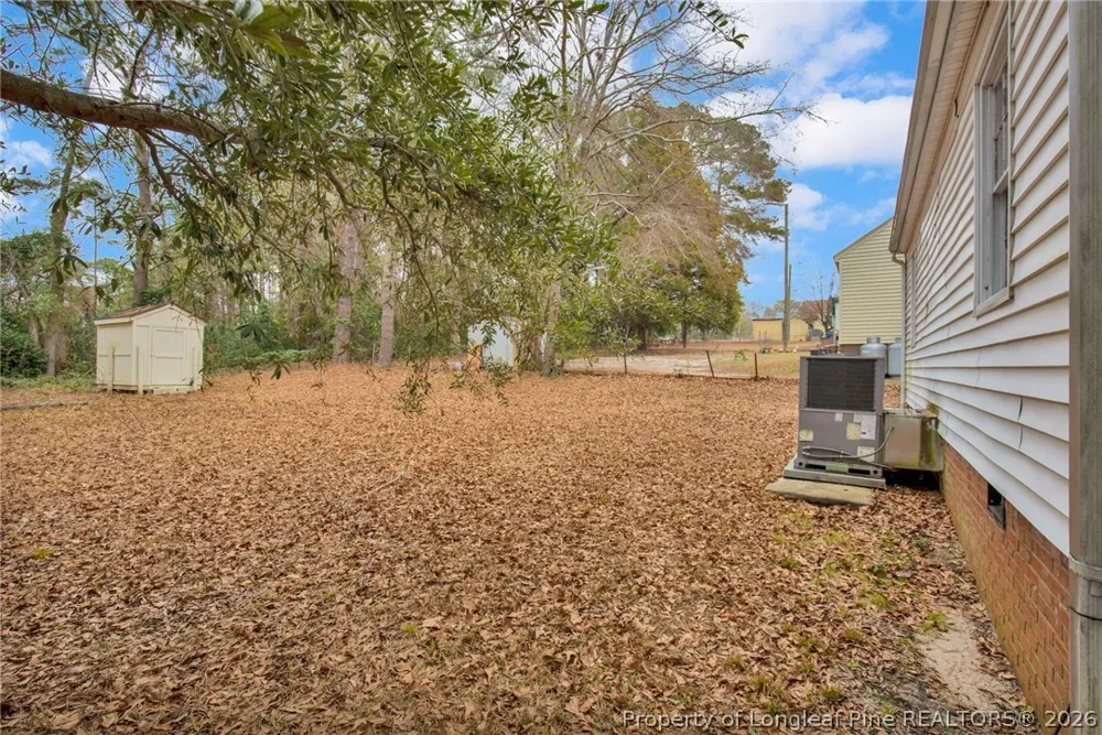 216 Hawthorne Road Fayetteville, NC 28301