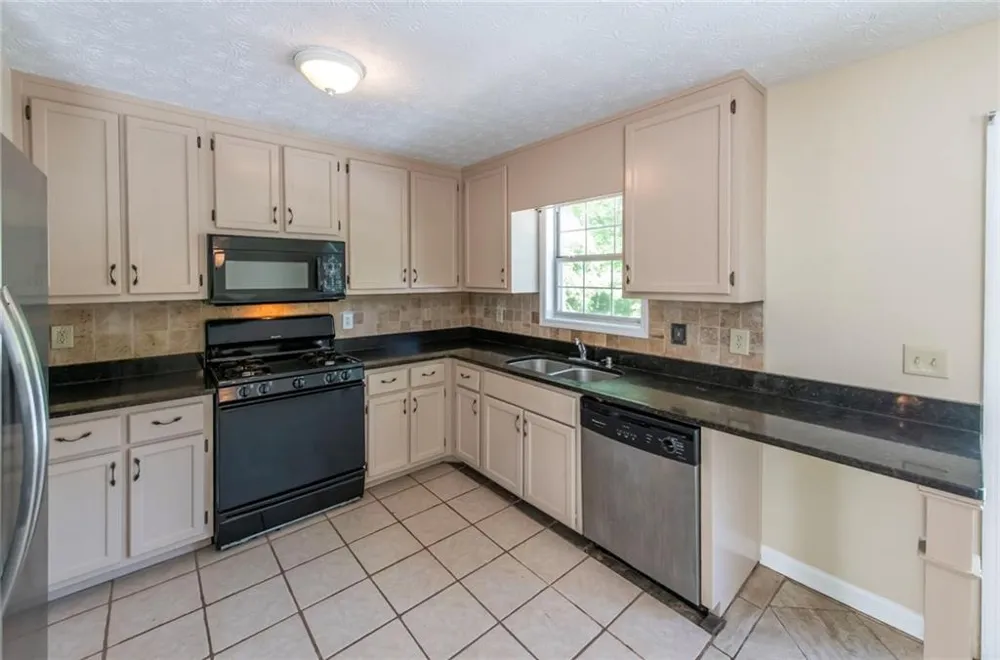 5995 Megcole Way SW Mableton, GA 30126
