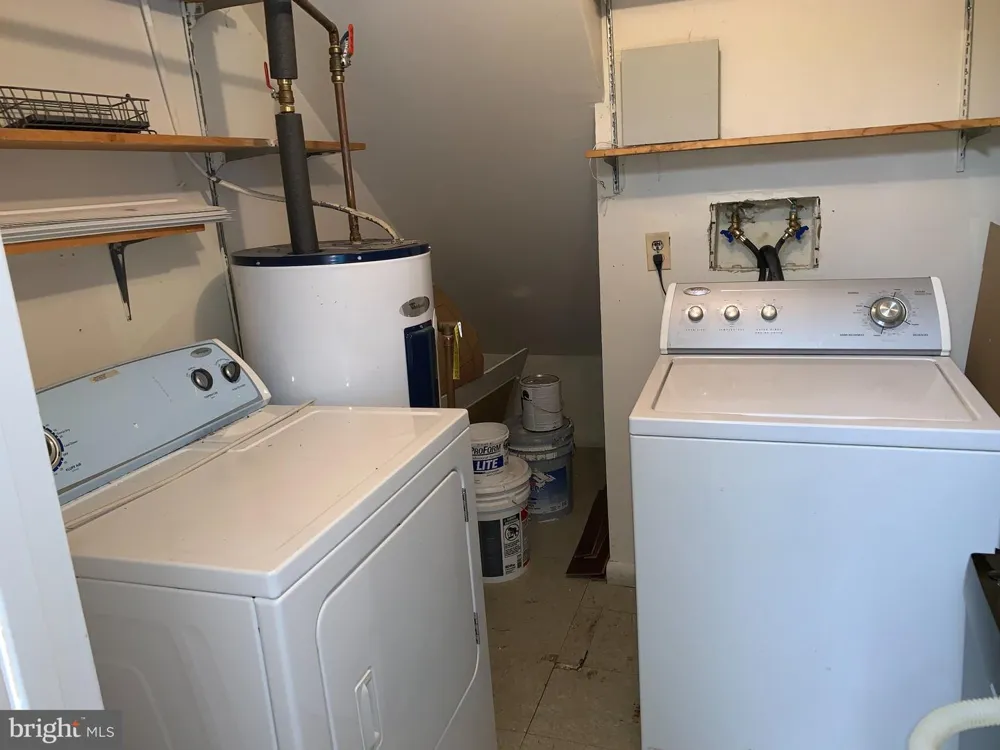 14735 ENDSLEY TURN Woodbridge, VA 22193