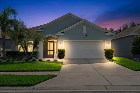 1120 WHITE WATER BAY DRIVE