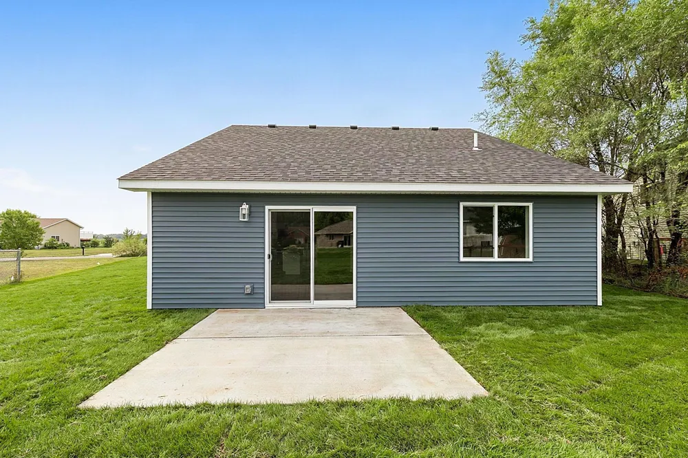 24289 Forest View Circle Saint Augusta, MN 56301