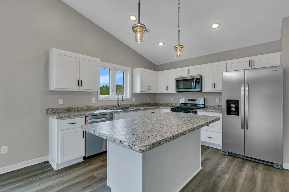 24289 Forest View Circle Saint Augusta, MN 56301