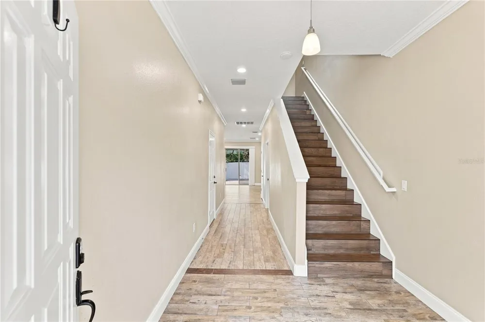 20 W PRINCETON STREET Orlando, FL 32804