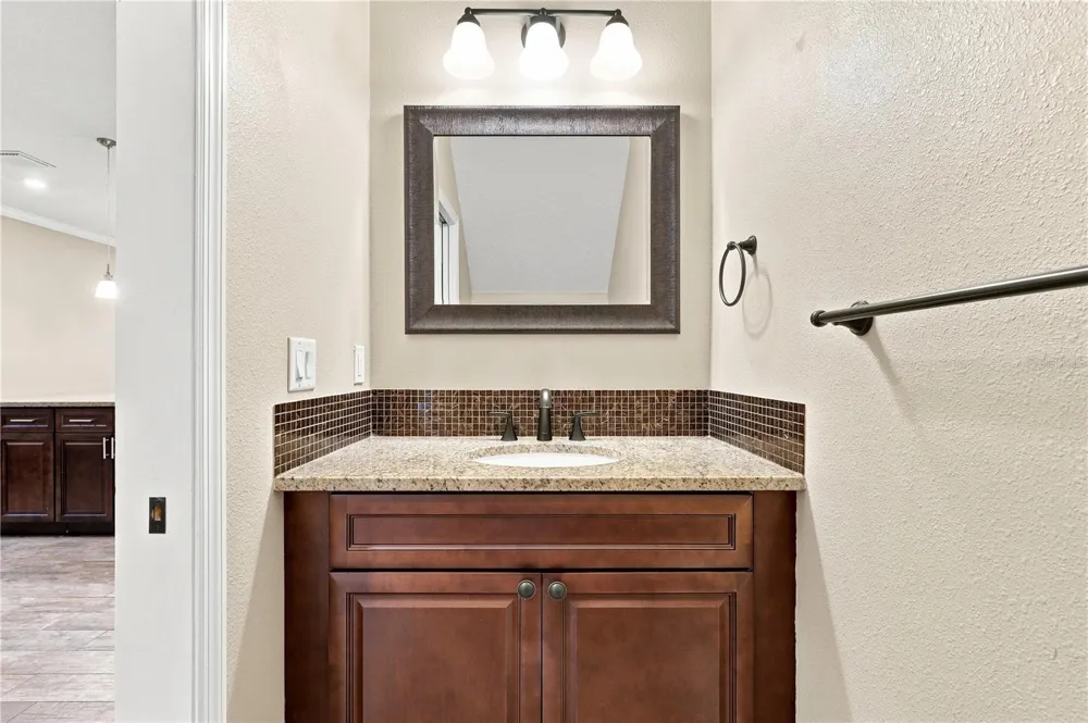 20 W PRINCETON STREET Orlando, FL 32804