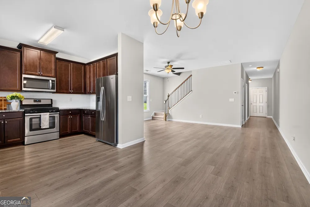 4688 Beacon Ridge LN Flowery Branch, GA 30542