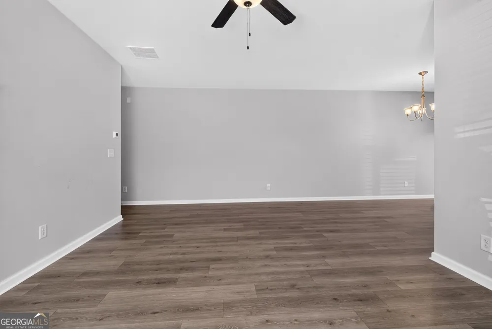 4688 Beacon Ridge LN Flowery Branch, GA 30542