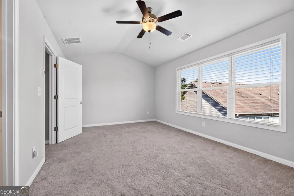 4688 Beacon Ridge LN Flowery Branch, GA 30542