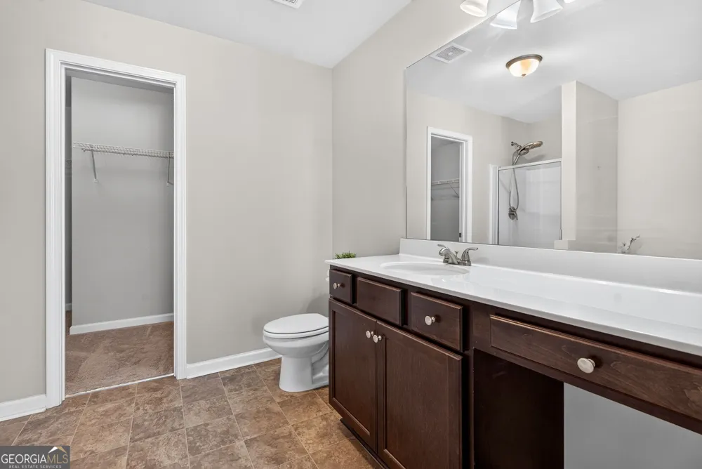 4688 Beacon Ridge LN Flowery Branch, GA 30542