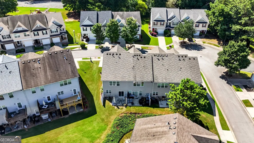 4688 Beacon Ridge LN Flowery Branch, GA 30542