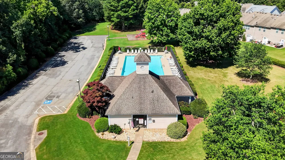 4688 Beacon Ridge LN Flowery Branch, GA 30542