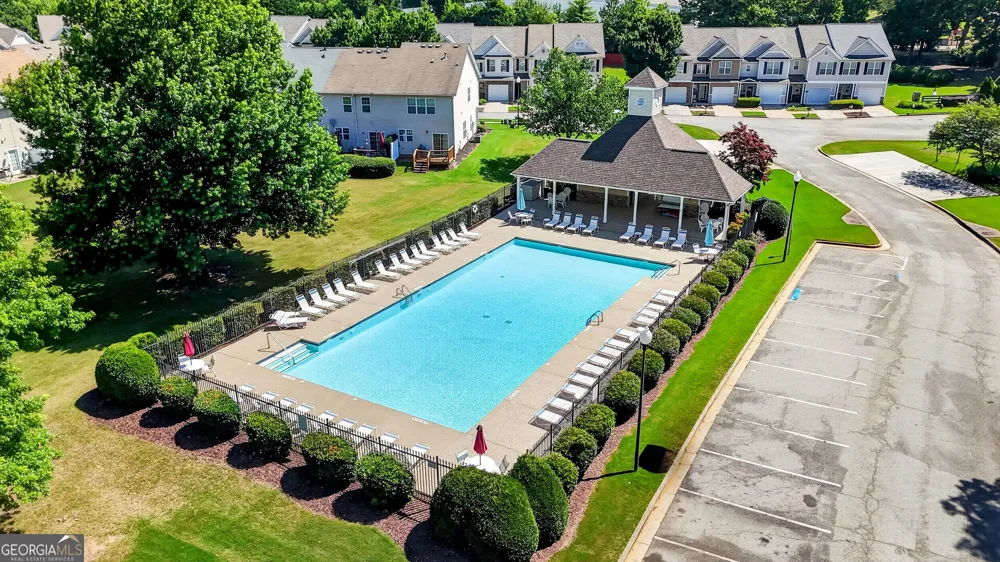 4688 Beacon Ridge LN Flowery Branch, GA 30542