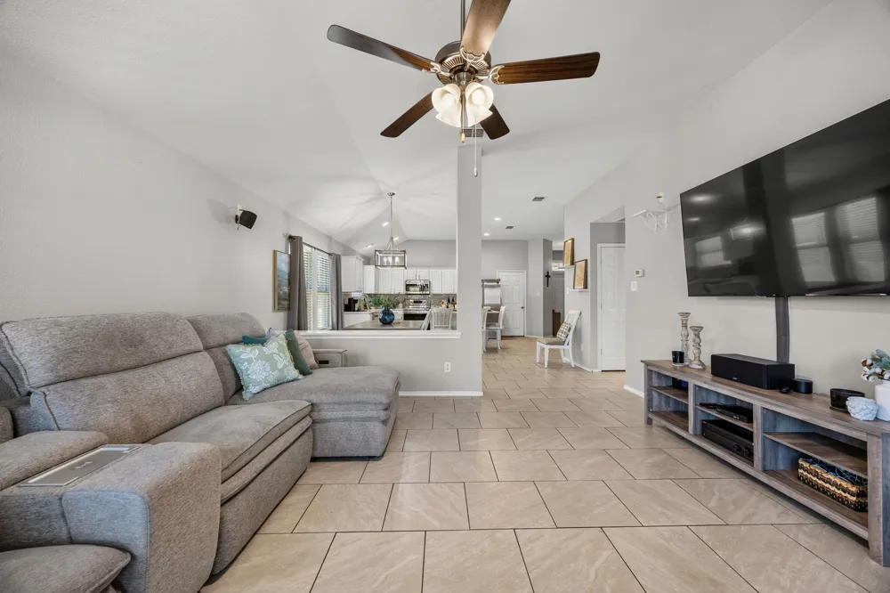 8921 Whirlwind Trail Aubrey, TX 76227