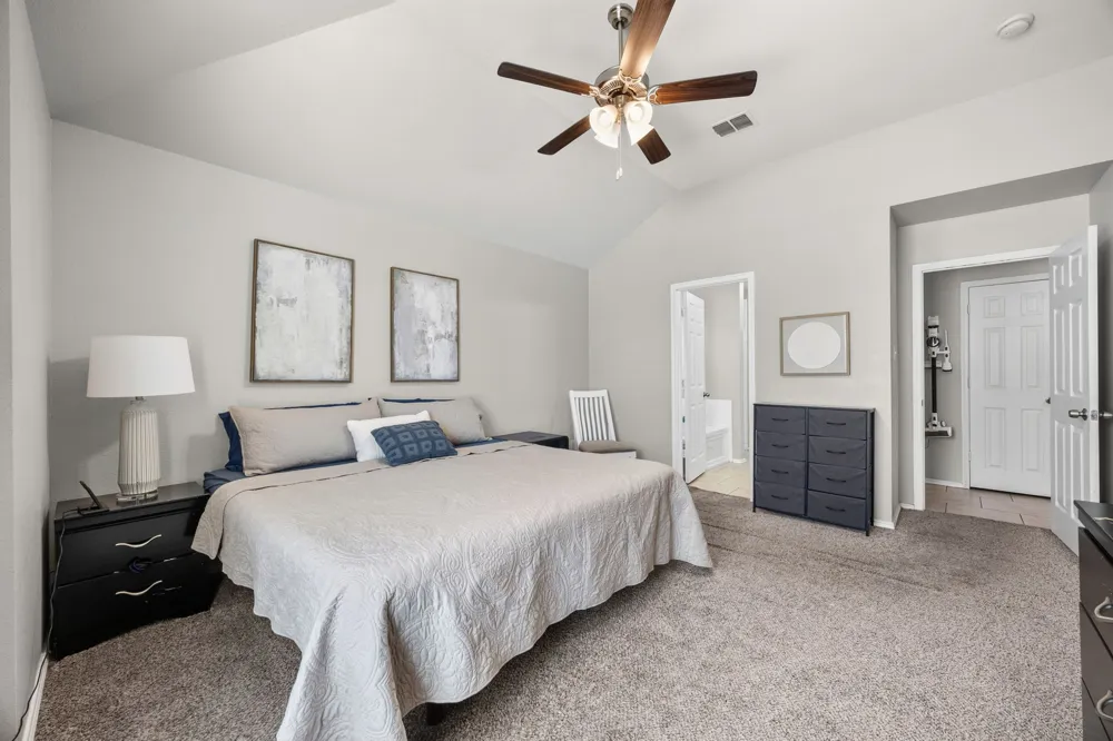 8921 Whirlwind Trail Aubrey, TX 76227