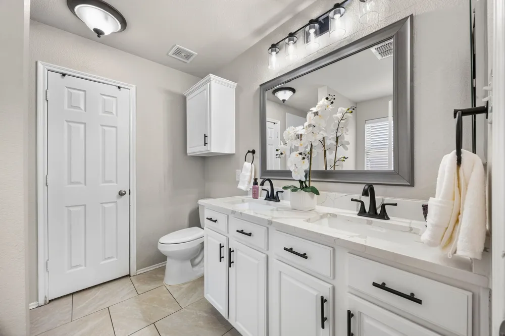 8921 Whirlwind Trail Aubrey, TX 76227