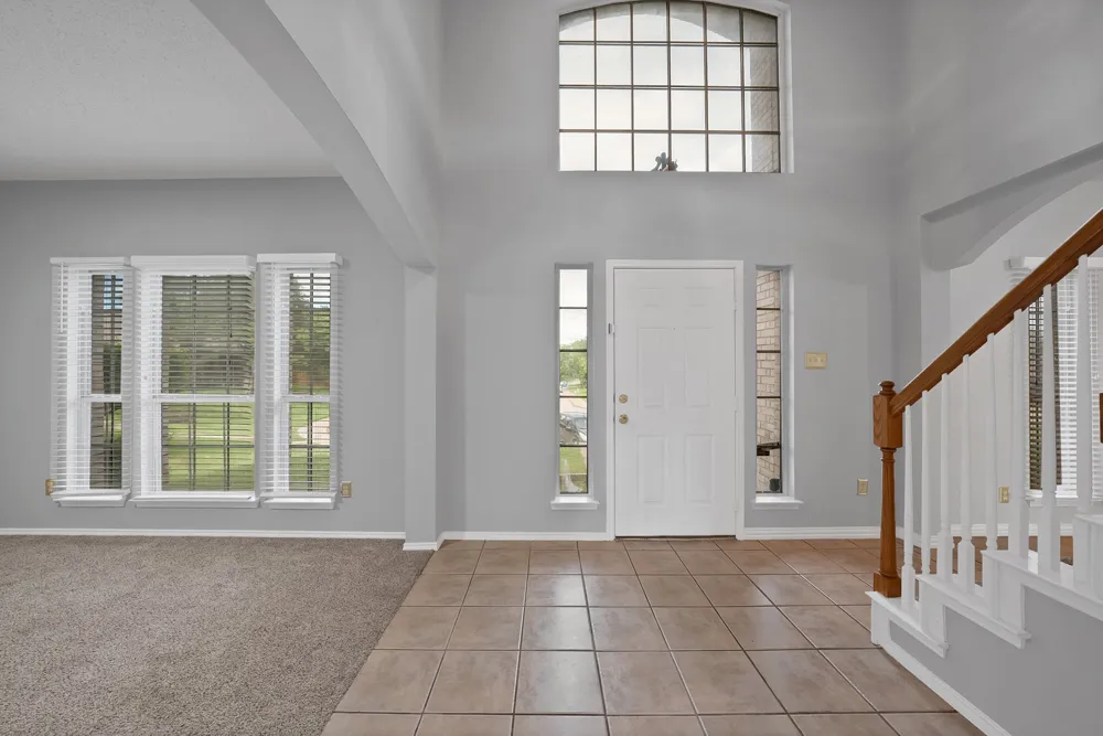745 Woodridge Drive DeSoto, TX 75115