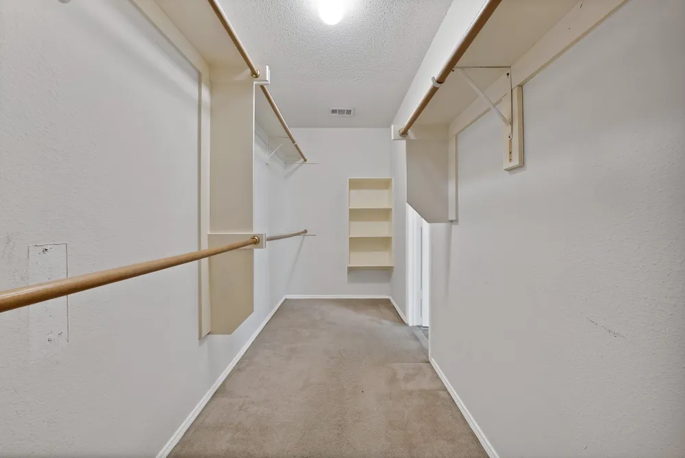 745 Woodridge Drive DeSoto, TX 75115
