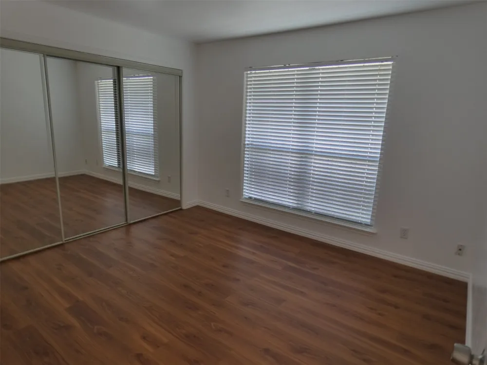 5805 Lake Hubbard Parkway #202 Garland, TX 75043