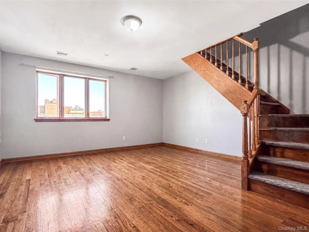 339 Avenue P #6B Brooklyn, NY 11204