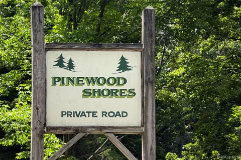 8 Pinewood Sherman, CT Shores