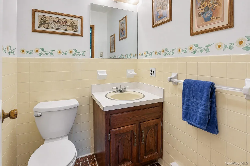8 Pinewood Sherman, CT Shores Call Listing Agent, CT 06784