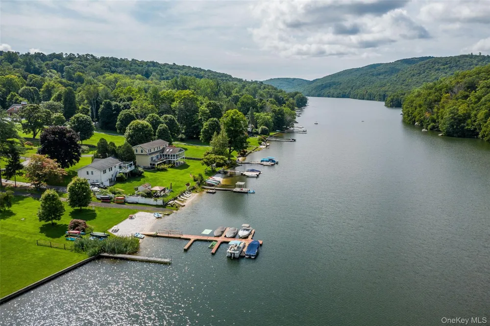 8 Pinewood Sherman, CT Shores Call Listing Agent, CT 06784