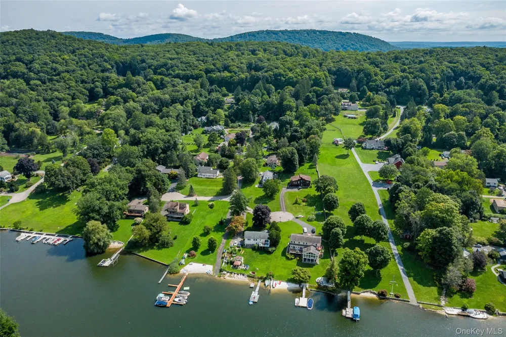 8 Pinewood Sherman, CT Shores Call Listing Agent, CT 06784