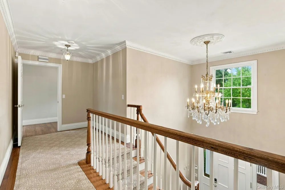 28 Spruce Street Selden, NY 11784