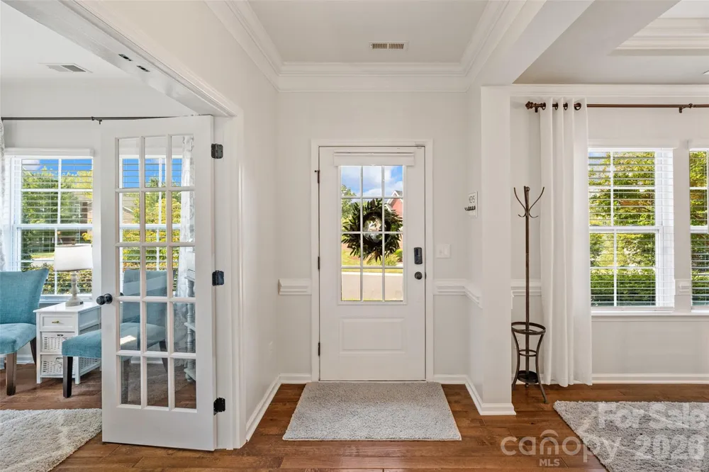 2604 Mchanna Point Tega Cay, SC 29708