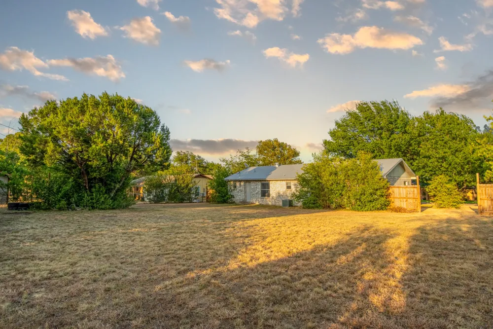 510 S Williams Street Hamilton, TX 76531