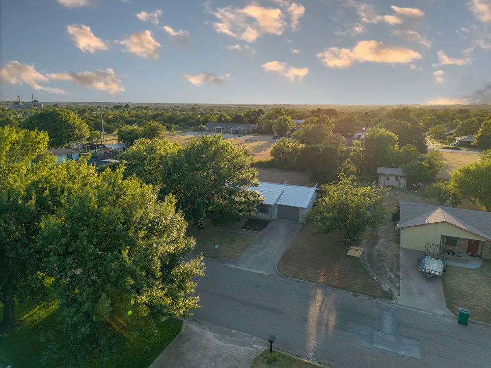 510 S Williams Street Hamilton, TX 76531