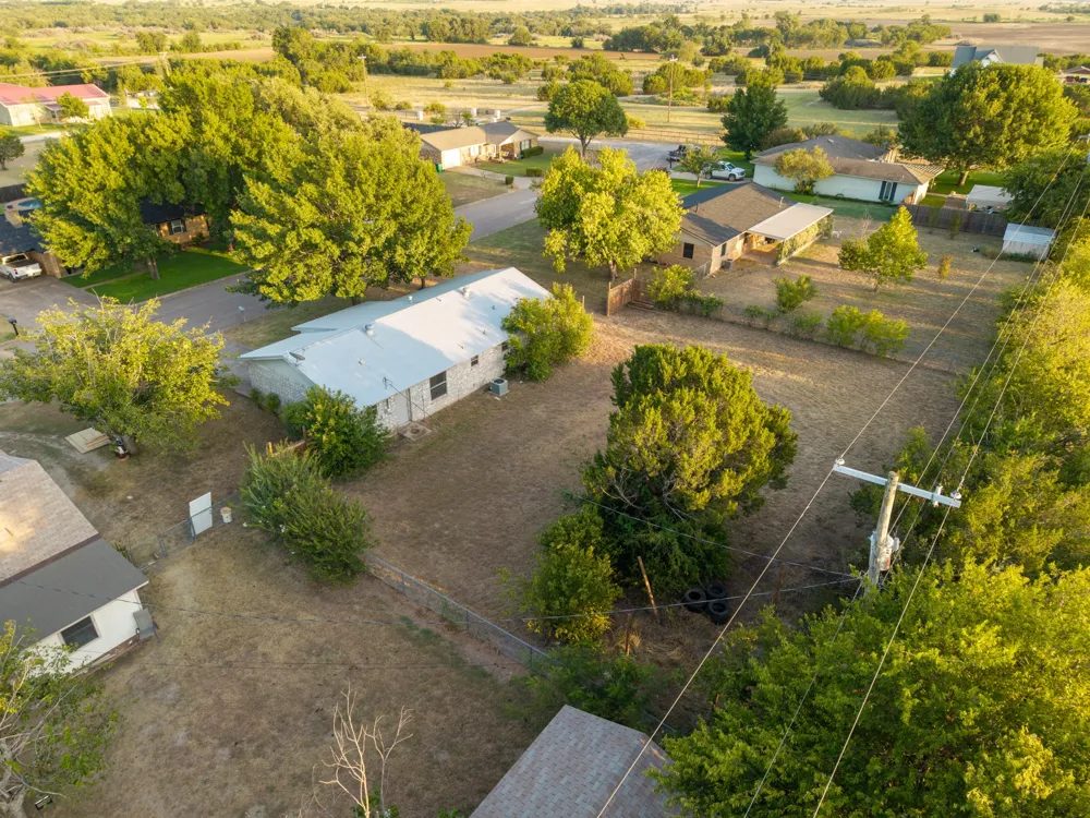 510 S Williams Street Hamilton, TX 76531