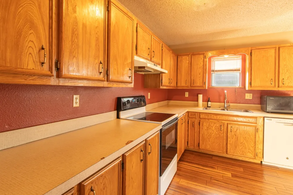 510 S Williams Street Hamilton, TX 76531