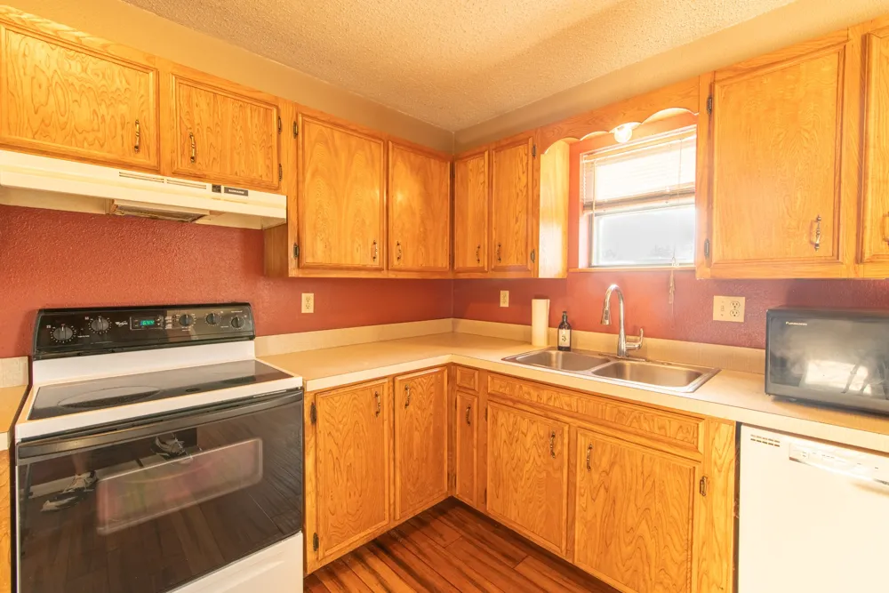 510 S Williams Street Hamilton, TX 76531