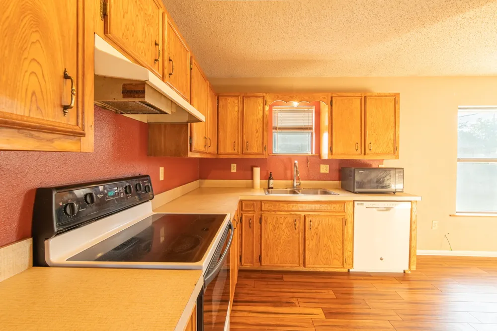 510 S Williams Street Hamilton, TX 76531