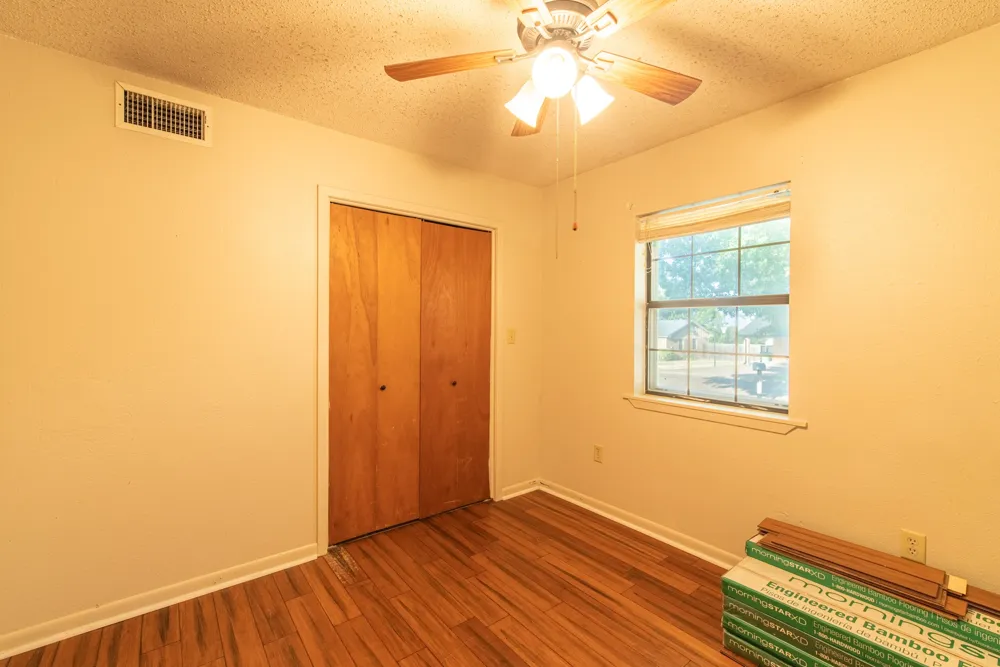 510 S Williams Street Hamilton, TX 76531