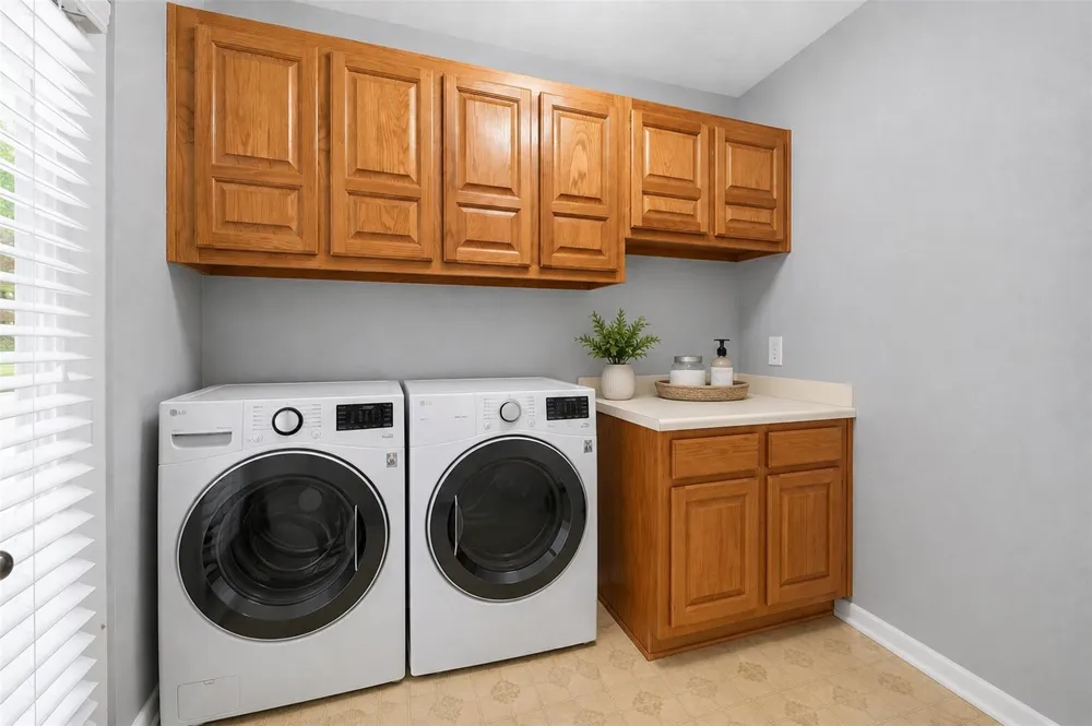 822 Sentinel Oaks Pinehurst, TX 77362