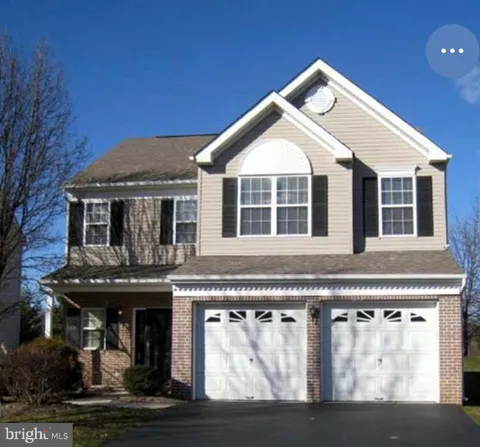 33 BROWNSTONE ROAD