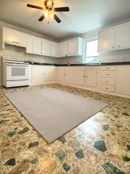 727 Ed Hamrick Road Shelby, NC 28150