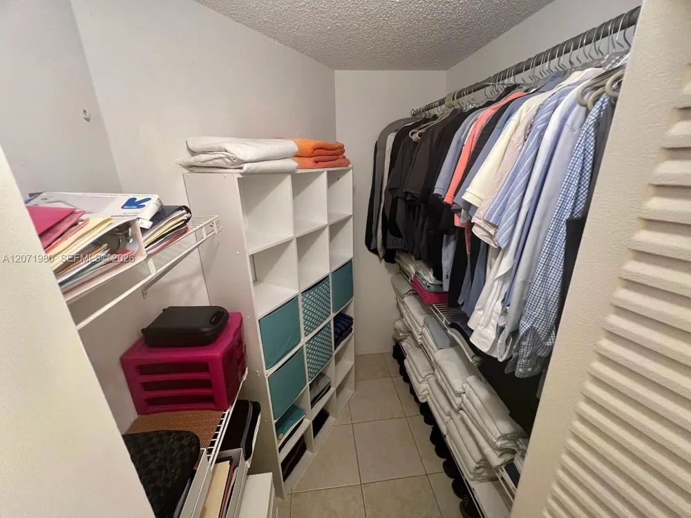 1133 NE 210th Ter Miami, FL 33179